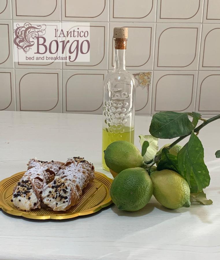 L'Antico Borgo Bed & Breakfast Milazzo Eksteriør bilde