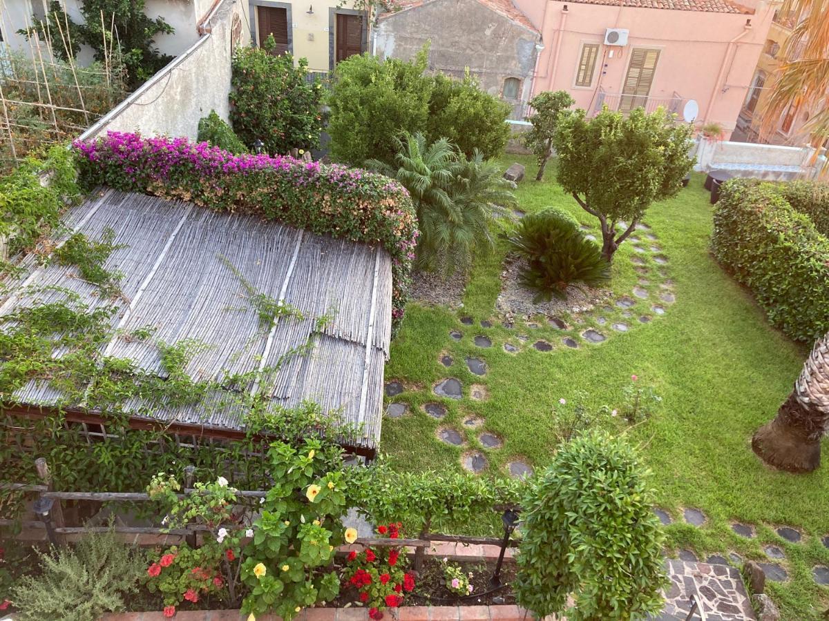 L'Antico Borgo Bed & Breakfast Milazzo Eksteriør bilde