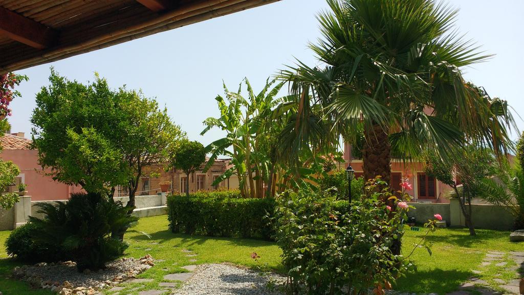 L'Antico Borgo Bed & Breakfast Milazzo Eksteriør bilde