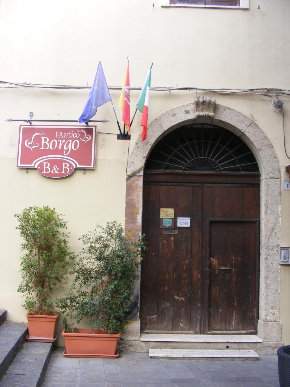 L'Antico Borgo Bed & Breakfast Milazzo Eksteriør bilde
