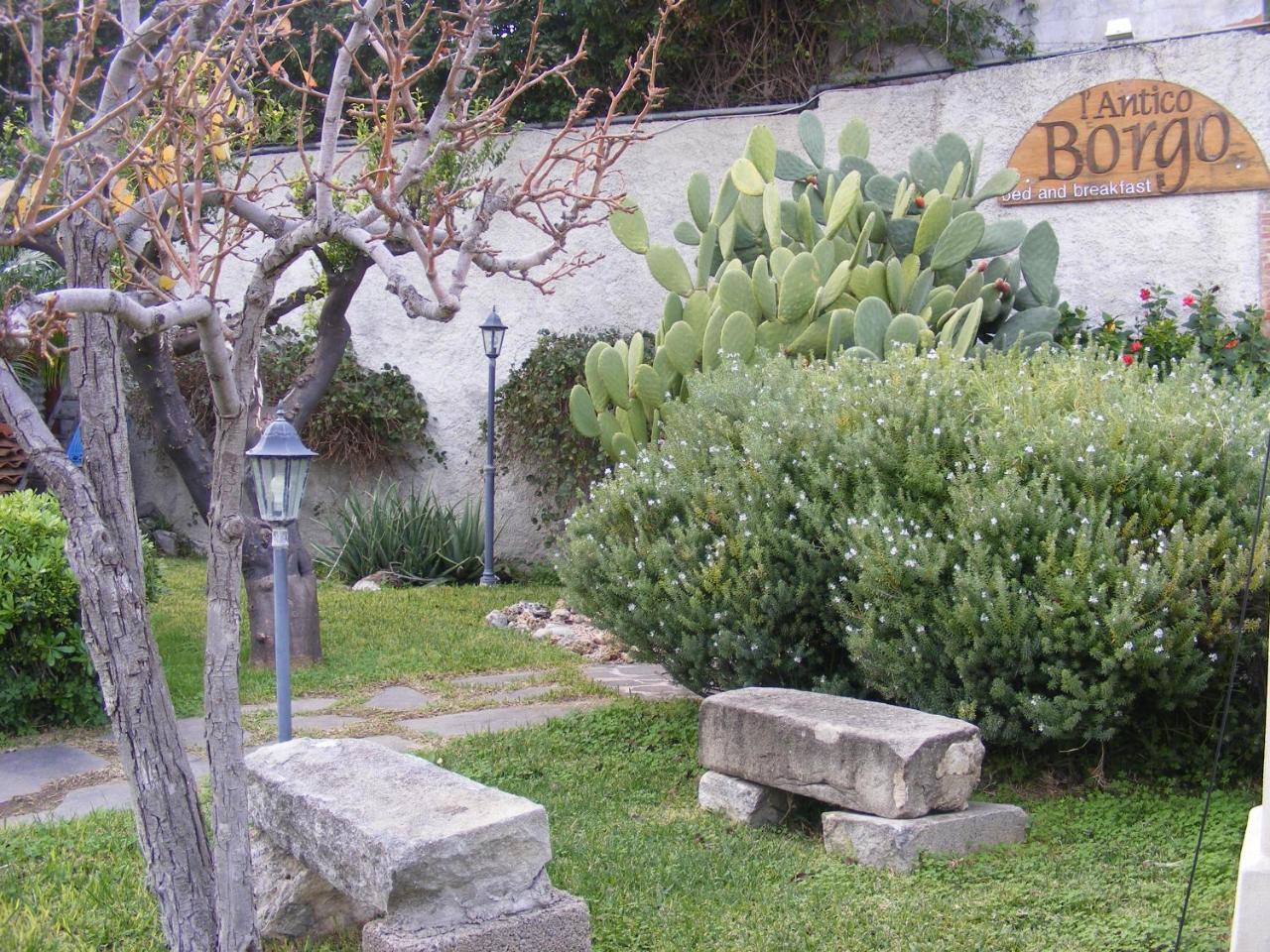 L'Antico Borgo Bed & Breakfast Milazzo Eksteriør bilde
